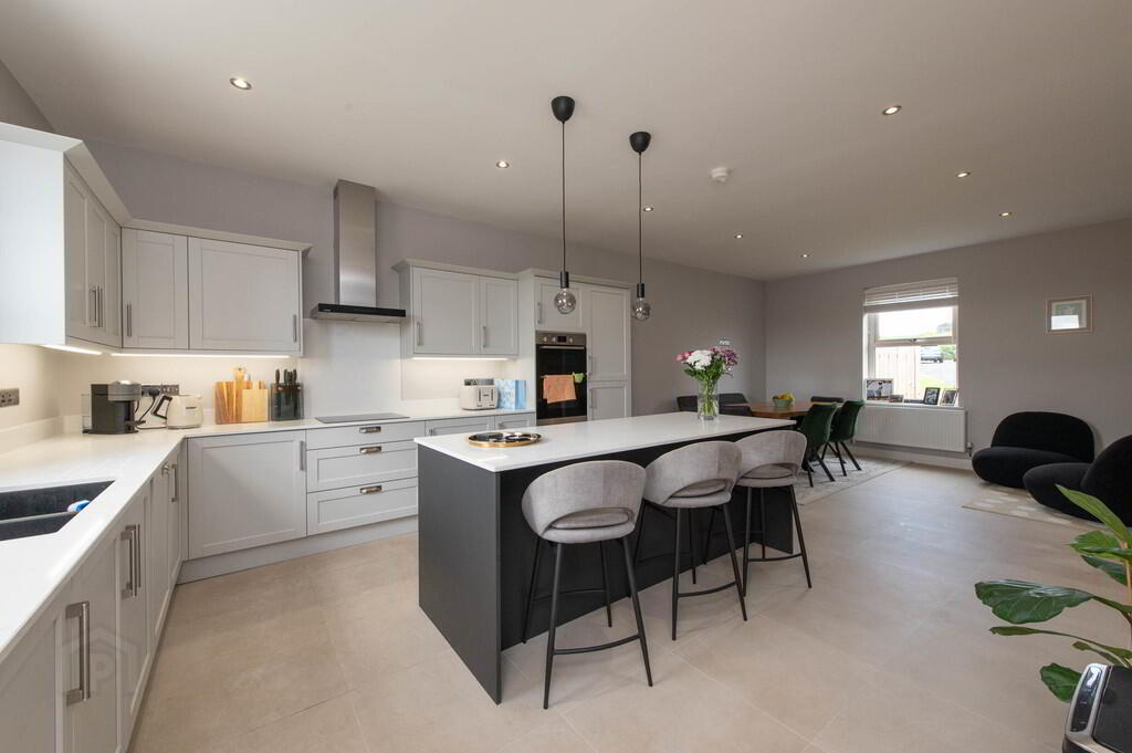 21 Craighill Manor 4 of 25
