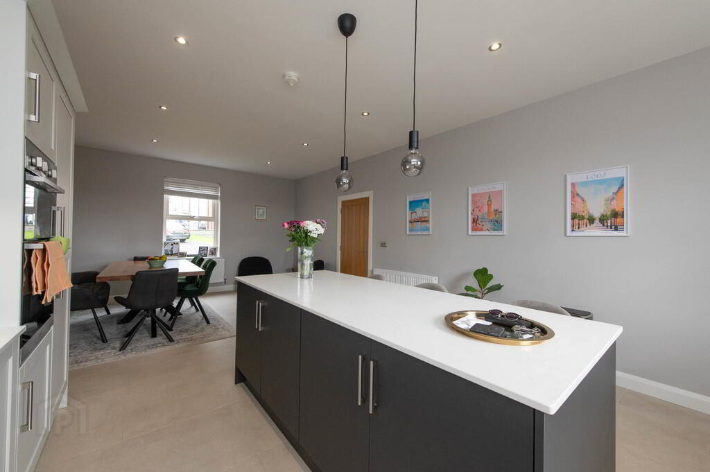 21 Craighill Manor 6 of 25