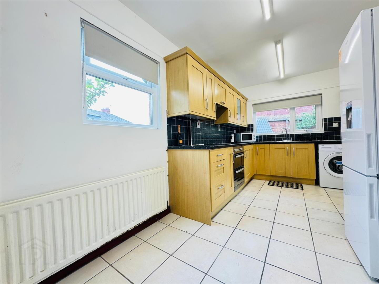 22 Whitewell Parade 6 of 9