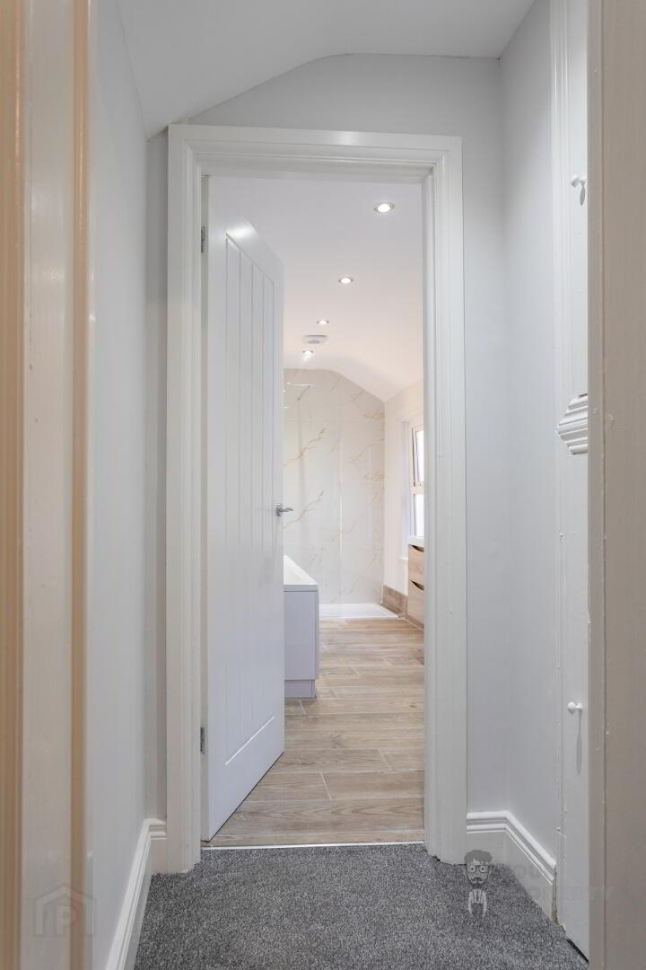 20 London Road 20 of 26