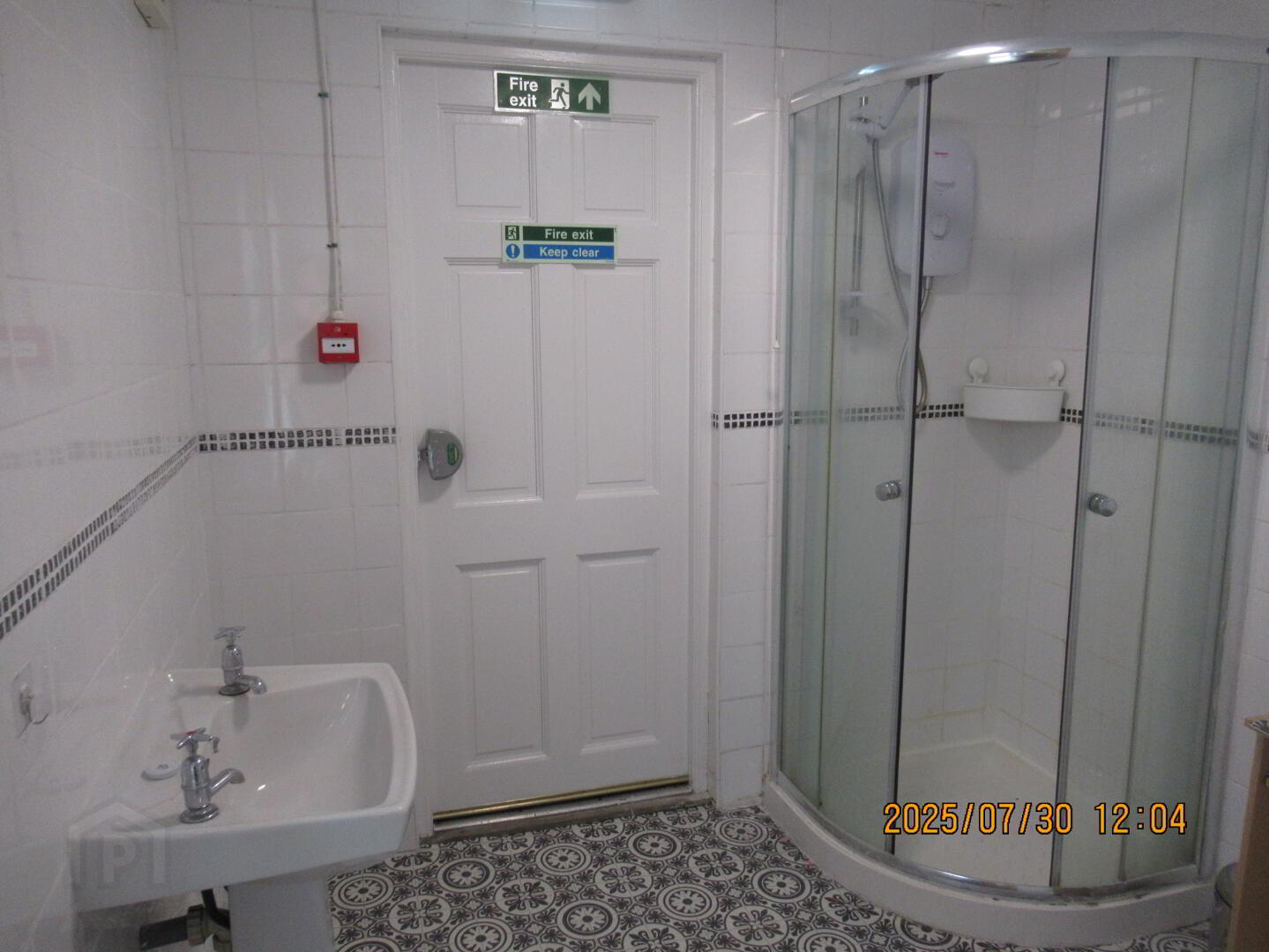 Unit 2, 19 Fitzwilliam Street 8 of 13
