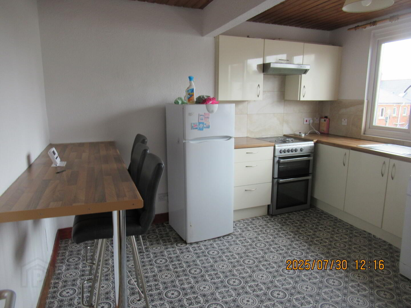 Unit 2, 19 Fitzwilliam Street 7 of 13
