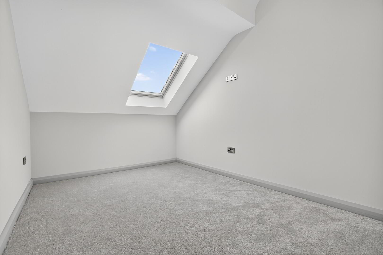Penthouse Apartment, 17 The Promenade 20 of 45