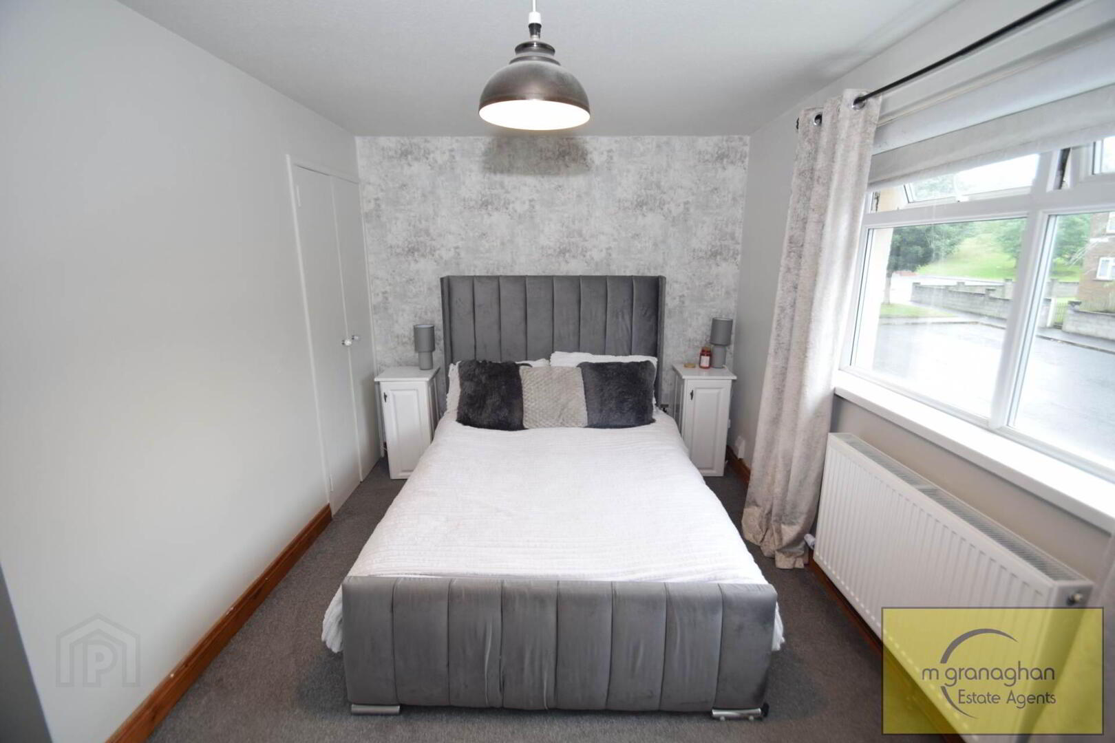 9 Glasvey Park 14 of 28