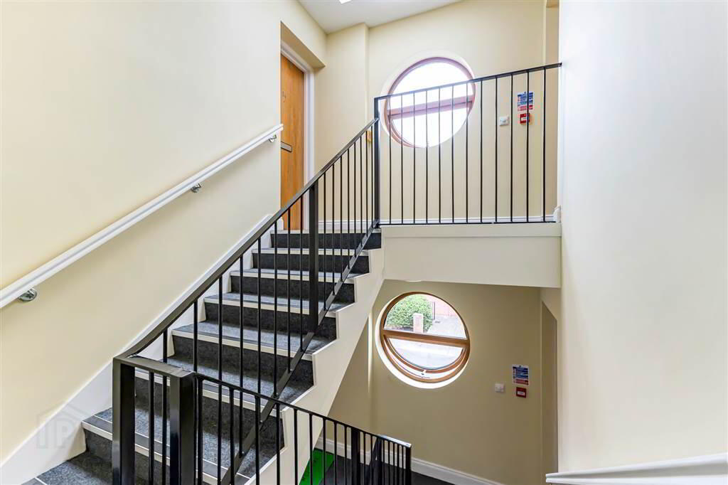 property description image