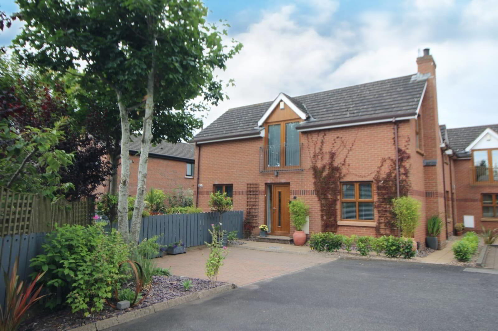 12 Meadowbank 1 of 23