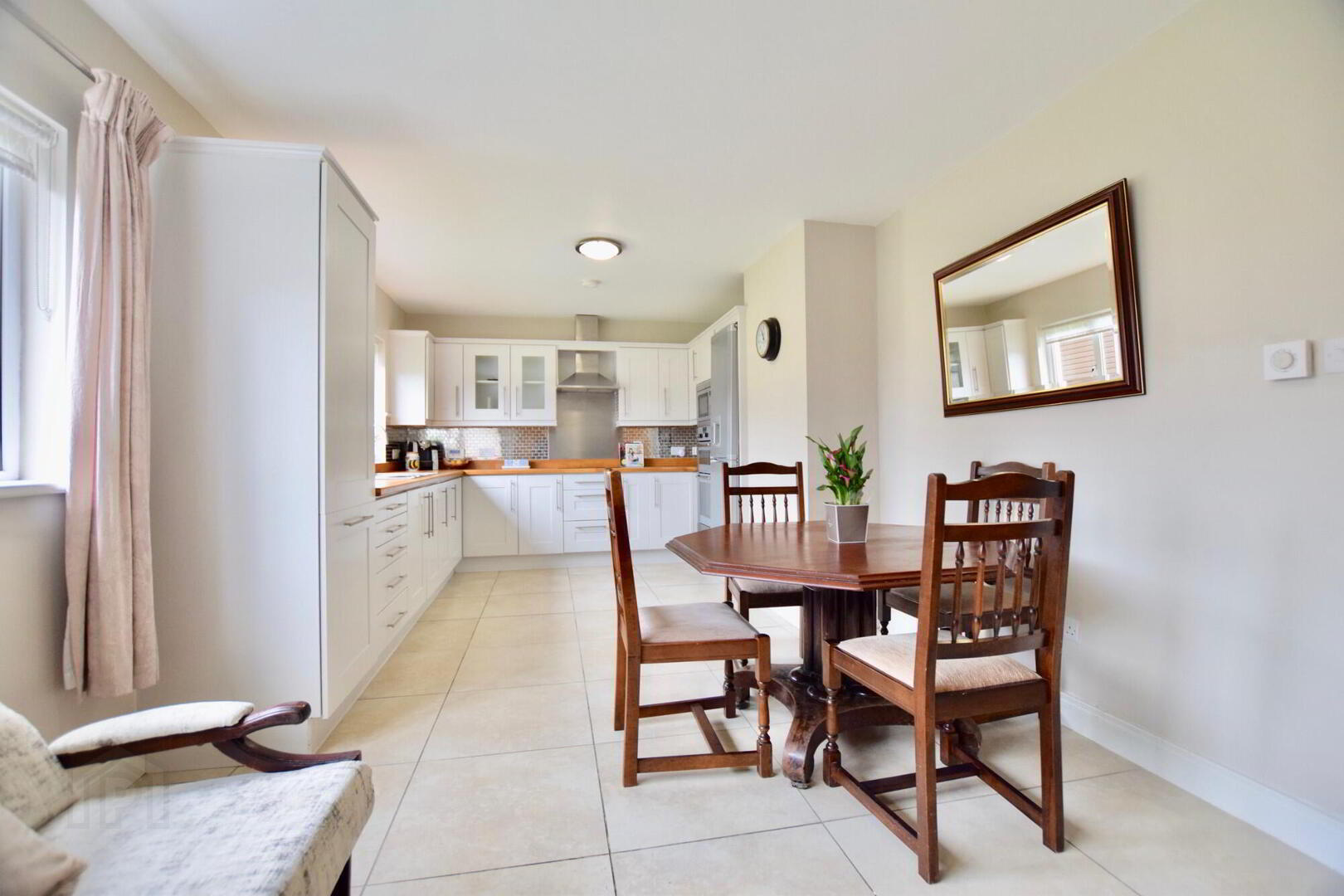 144 Morgans Hill Road 11 of 32