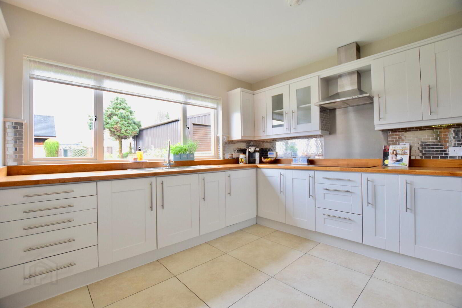 144 Morgans Hill Road 13 of 32