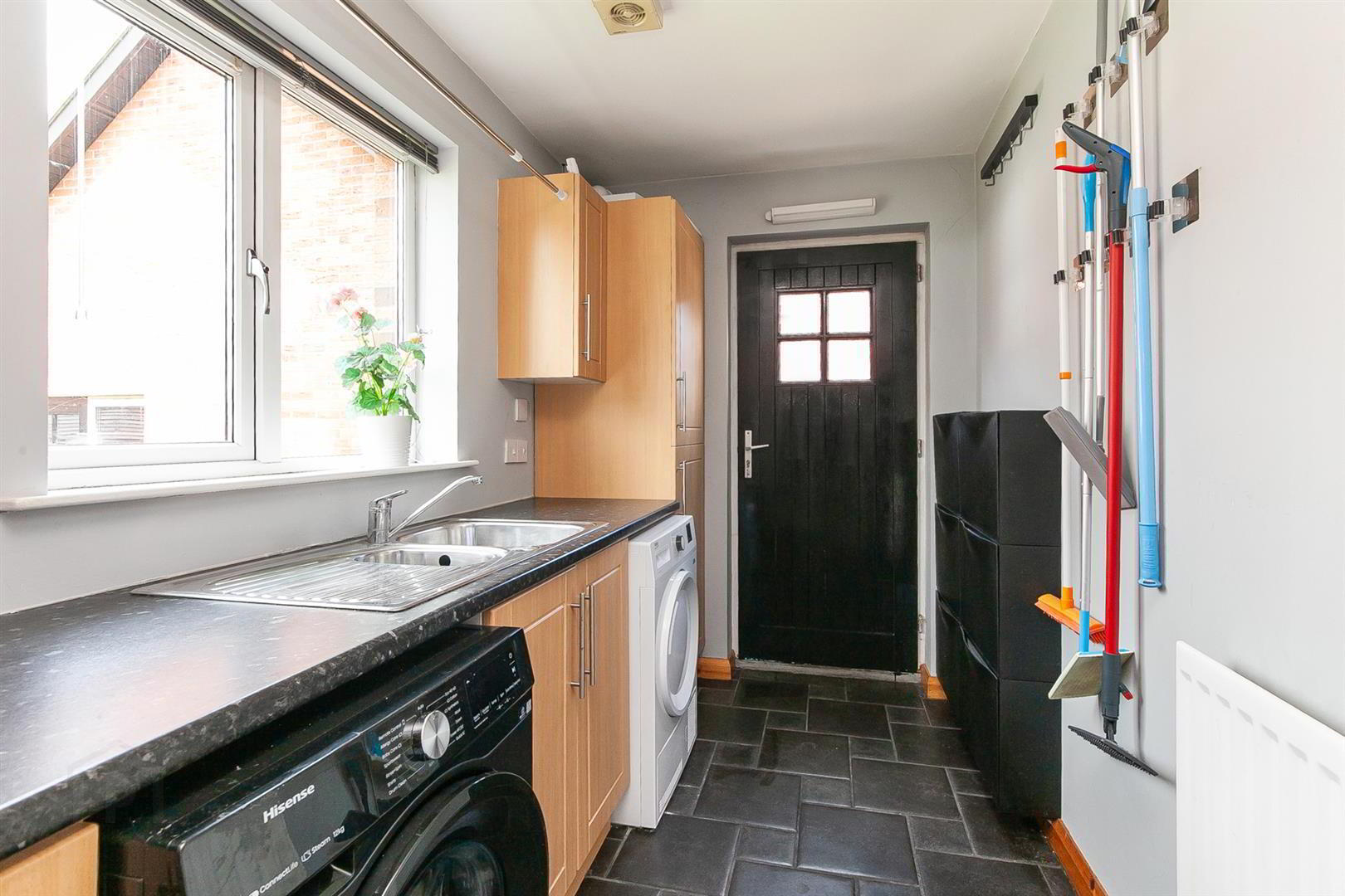 2 Fernridge Avenue 14 of 27