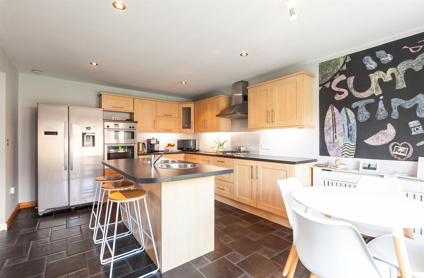 2 Fernridge Avenue 13 of 27