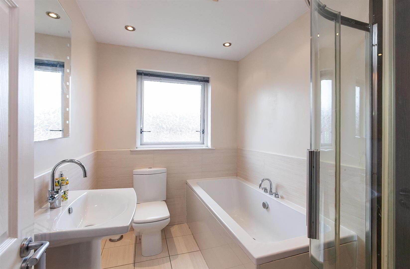 2 Fernridge Avenue 23 of 27