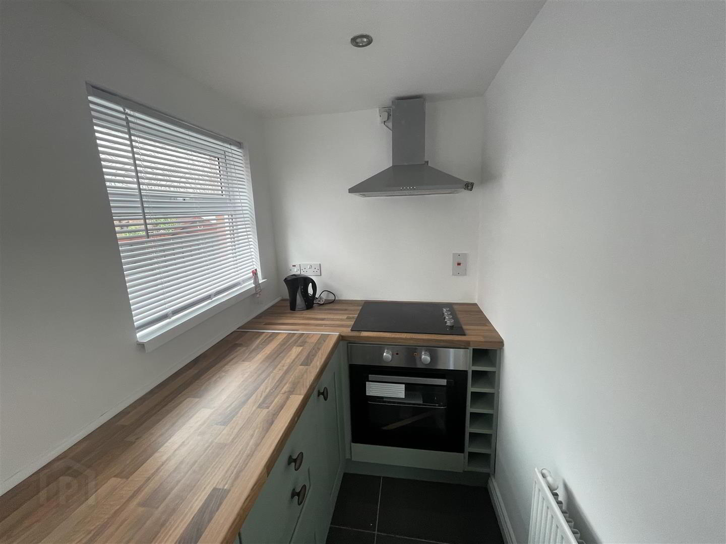 30 Andersonstown Park 6 of 13