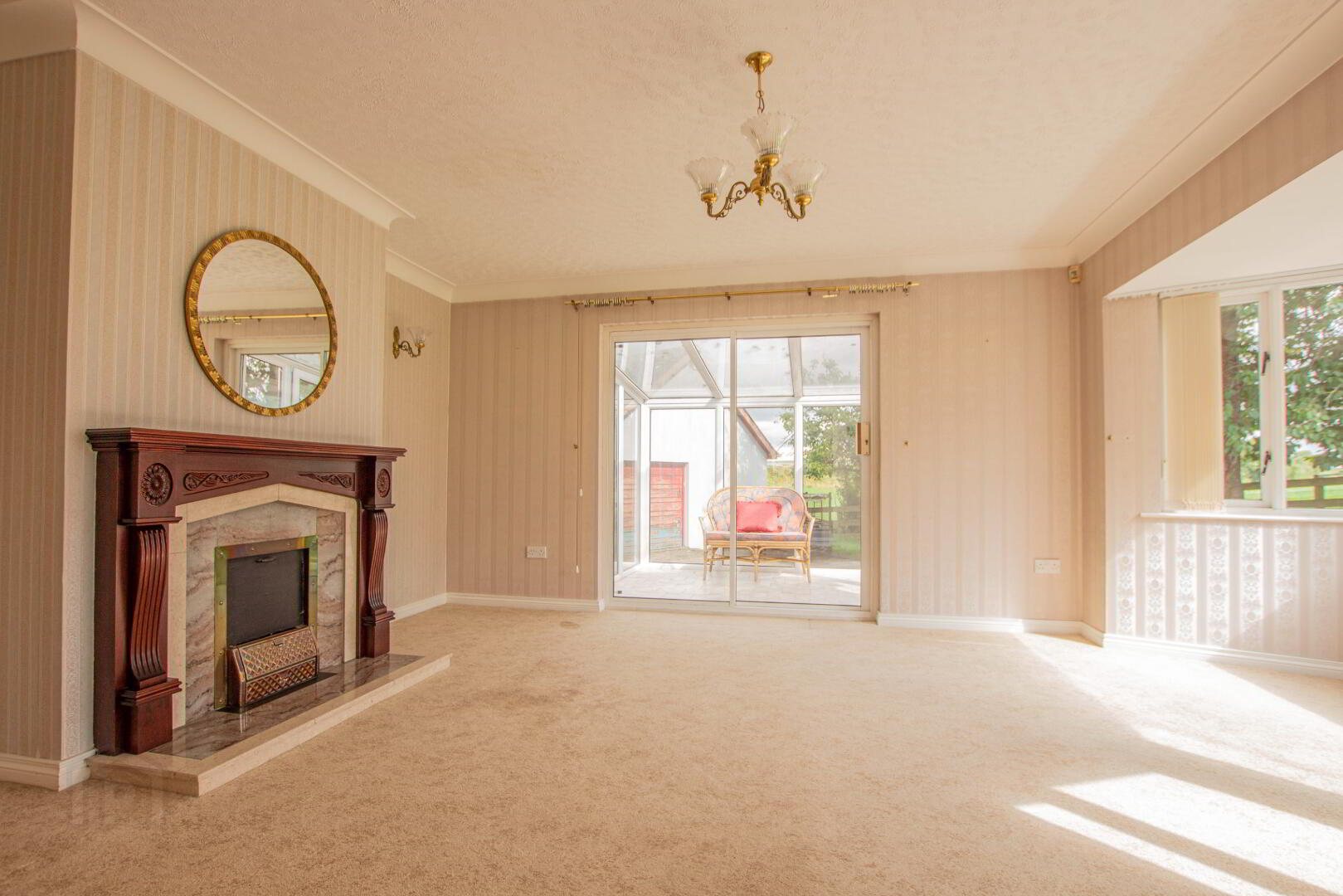 Flat 2 88 Annaghmore Road 2 of 7