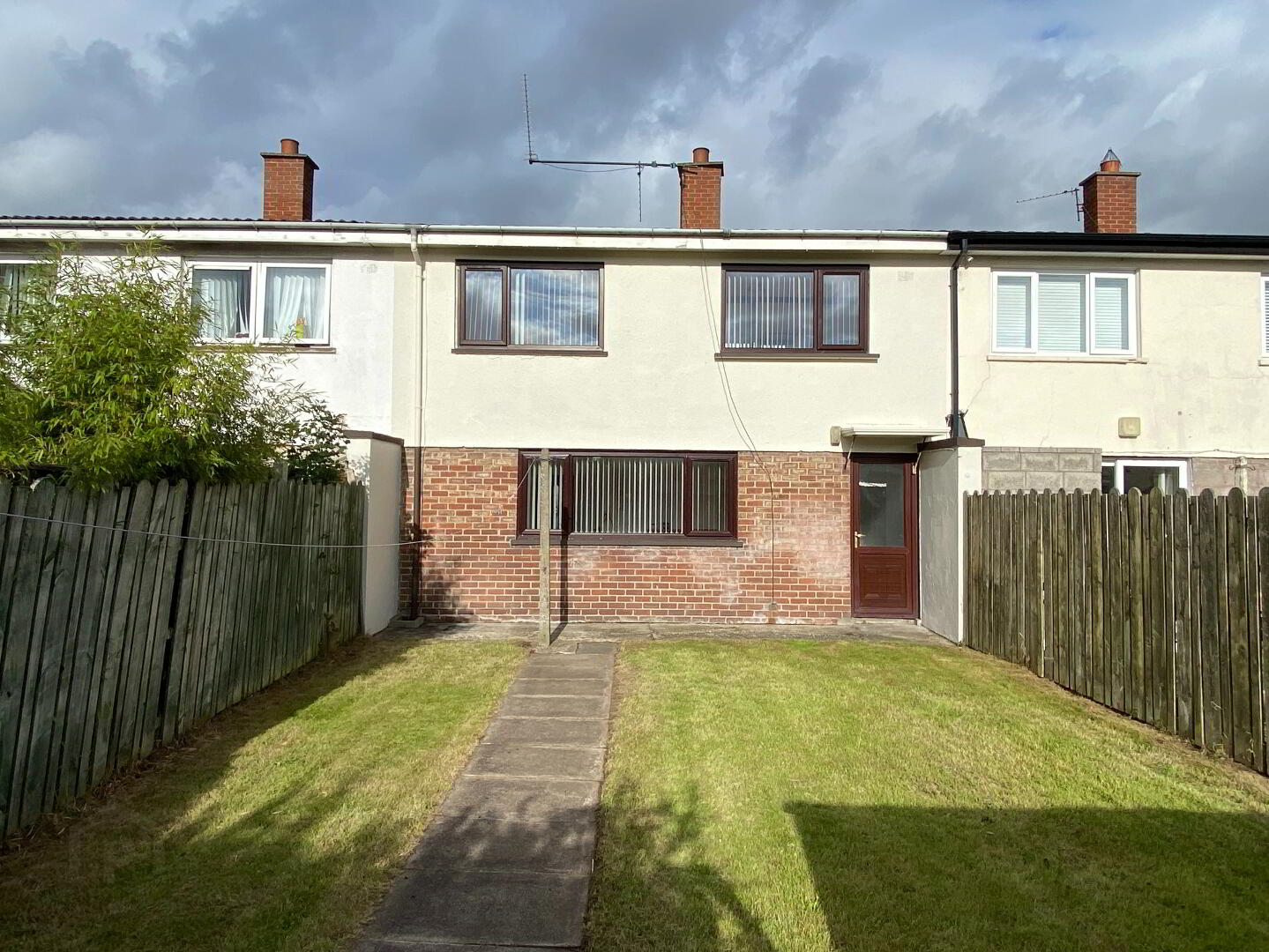 2 Sawel Place 14 of 14
