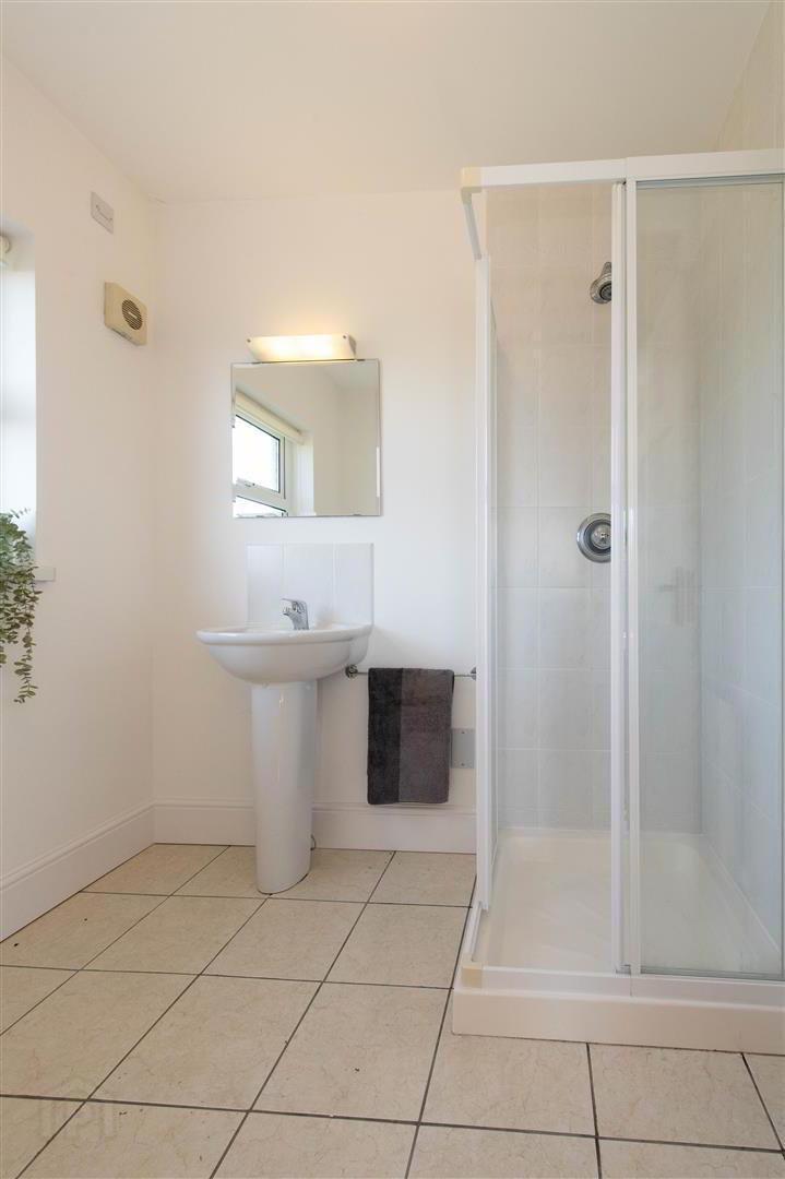 44a Scaddy Road *, 6 MONTHS Let* 18 of 35