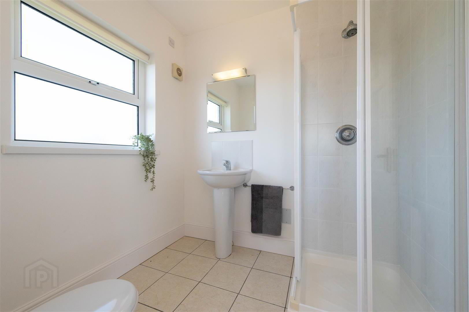 44a Scaddy Road *, 6 MONTHS Let* 17 of 35