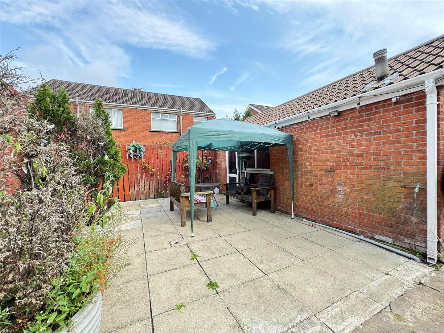 28 Sandyknowes Park 16 of 18