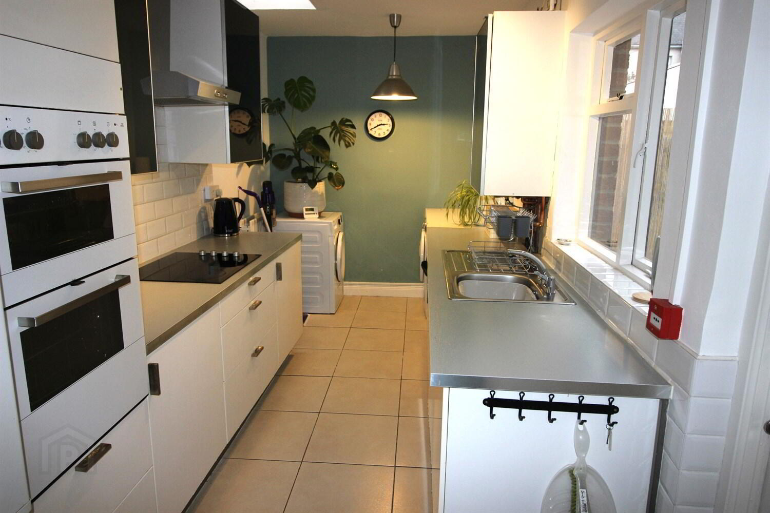 11 Lisburn Avenue 6 of 11
