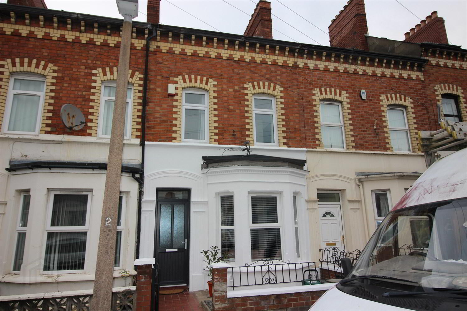 11 Lisburn Avenue 1 of 11