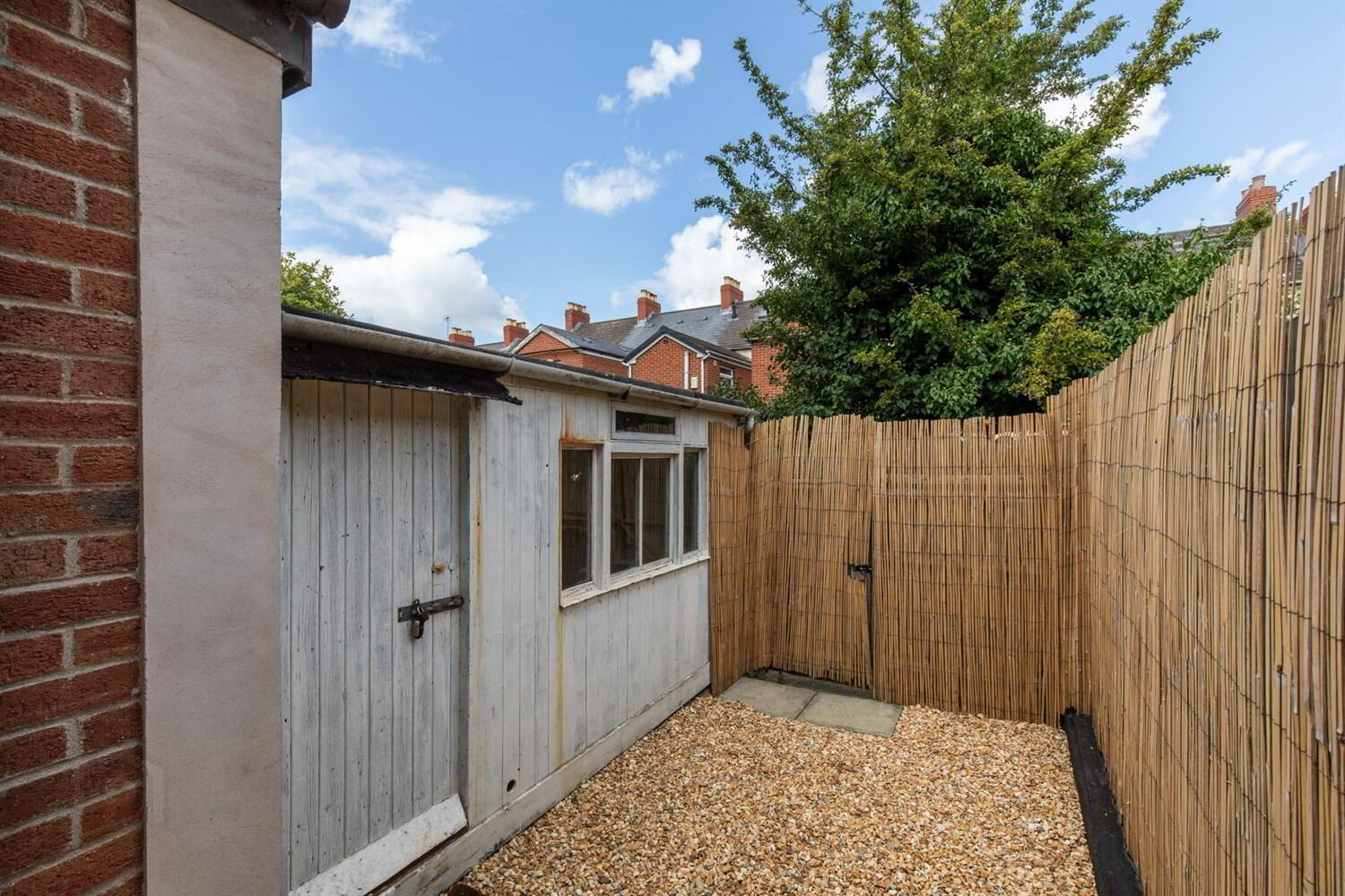11 Lisburn Avenue 17 of 17