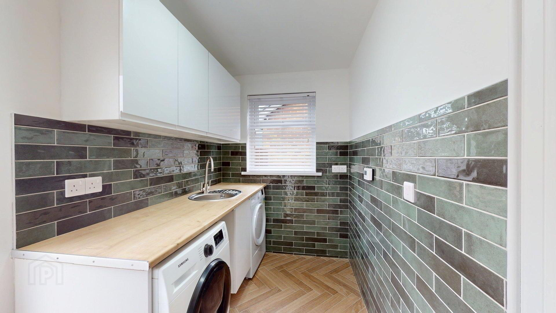 2 Bovally Road 11 of 19