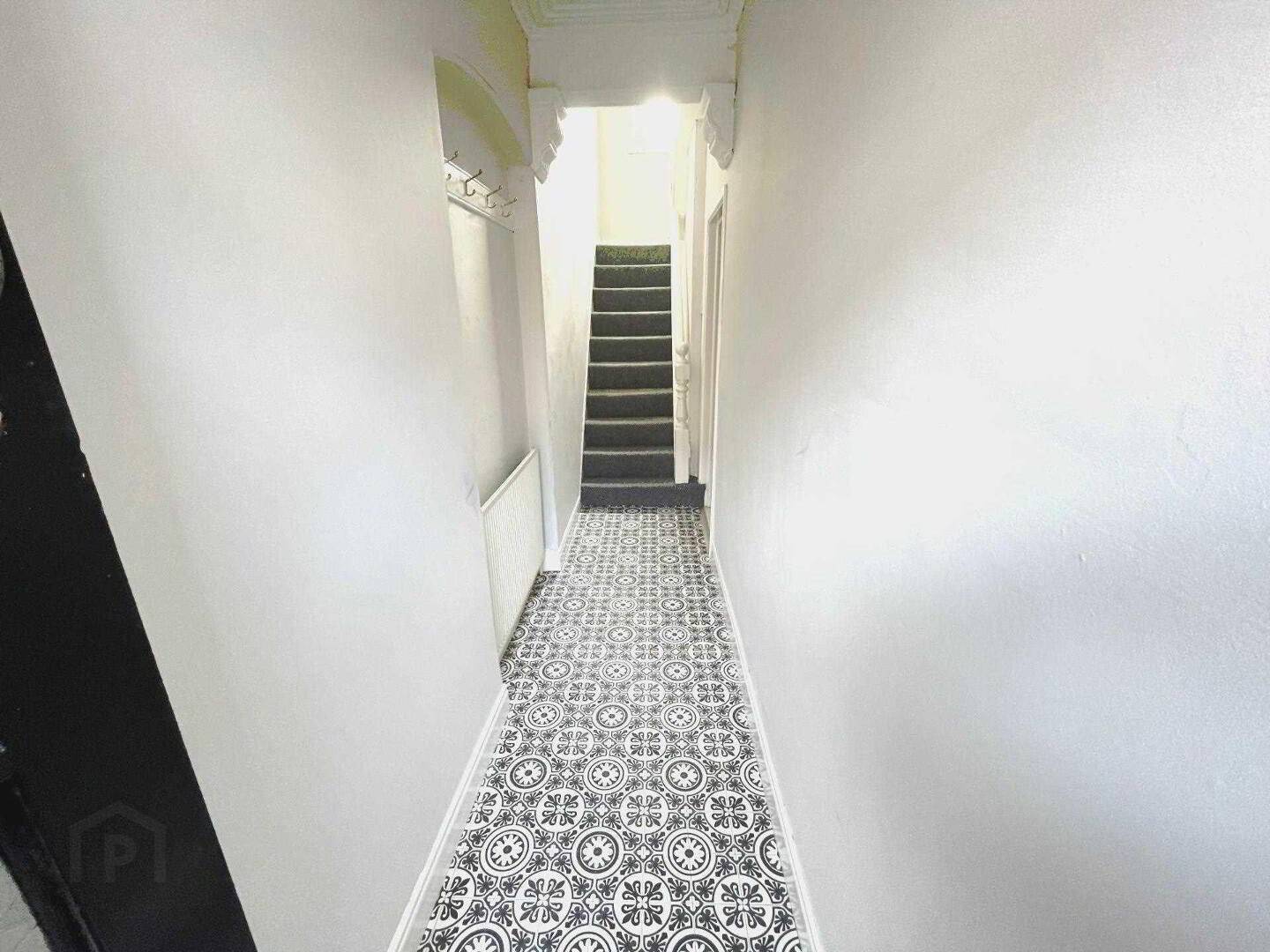 32 Glendower Street 2 of 10