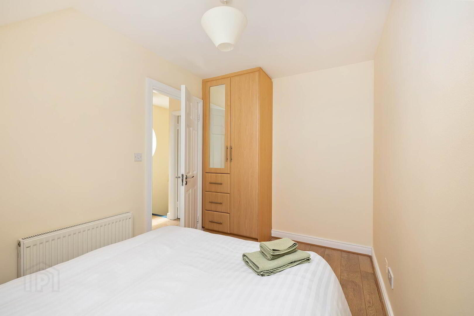 Apt 7, Church Court 18 of 23