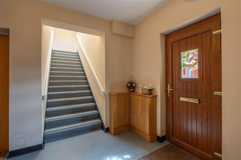 10 Westbourne Manor 3 of 22