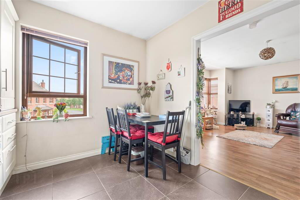 10 Westbourne Manor 12 of 22