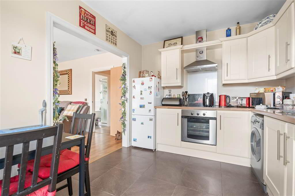 10 Westbourne Manor 13 of 22