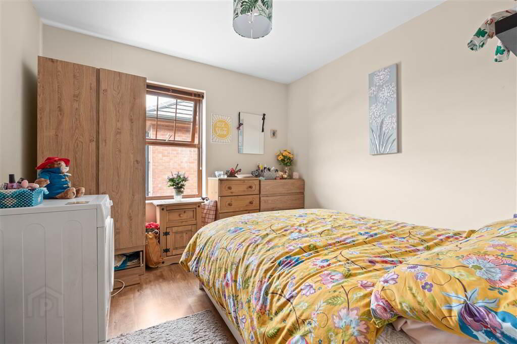 10 Westbourne Manor 14 of 22