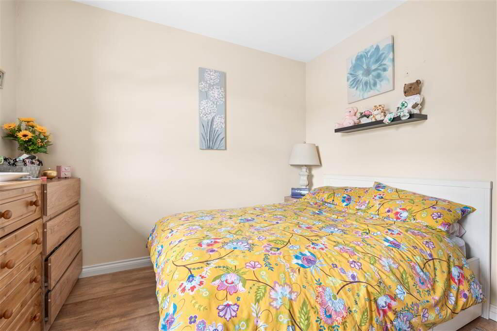 10 Westbourne Manor 15 of 22