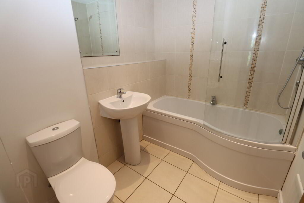 7 Aylesbury Avenue 9 of 12