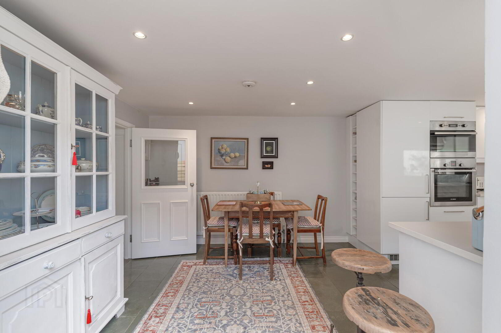 44 Shore Road 18 of 71