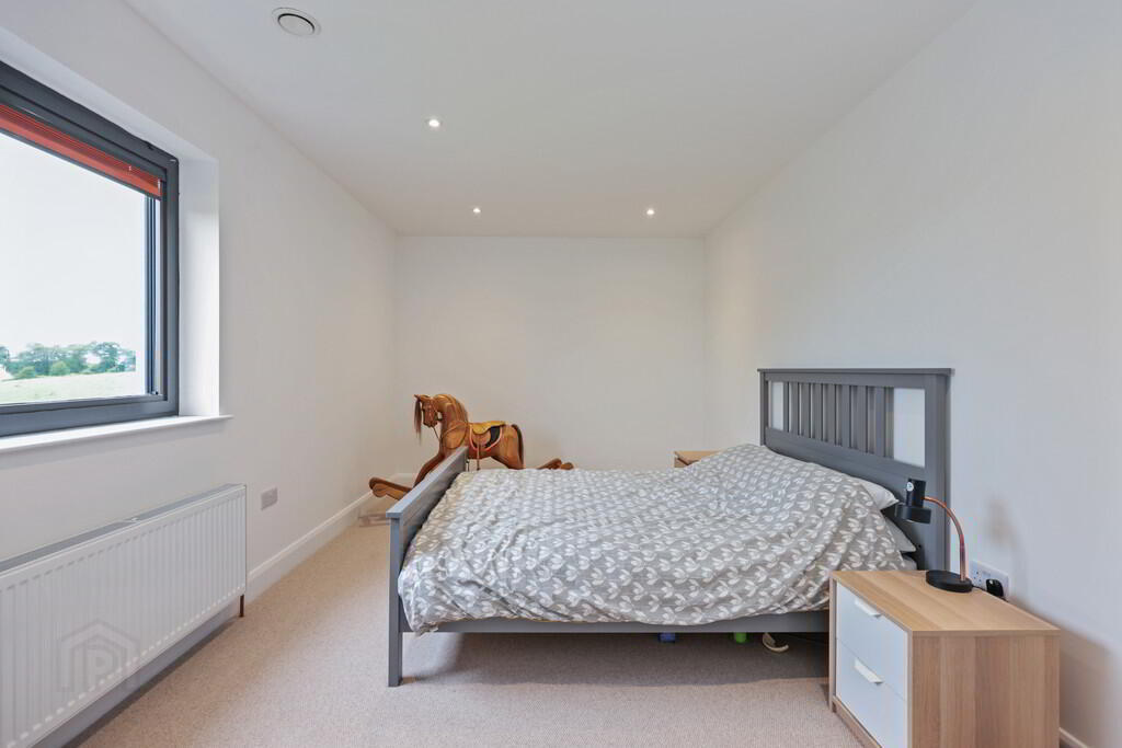 43c Monree Road 29 of 49