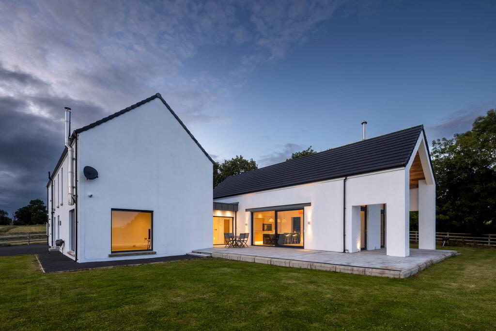 43c Monree Road 47 of 49