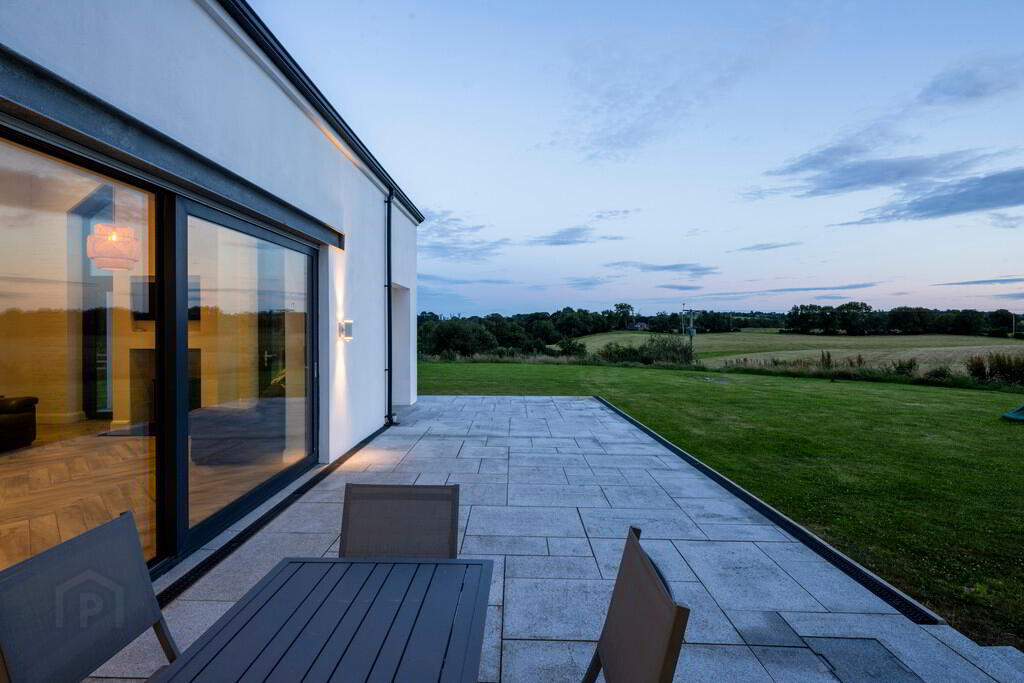 43c Monree Road 48 of 49