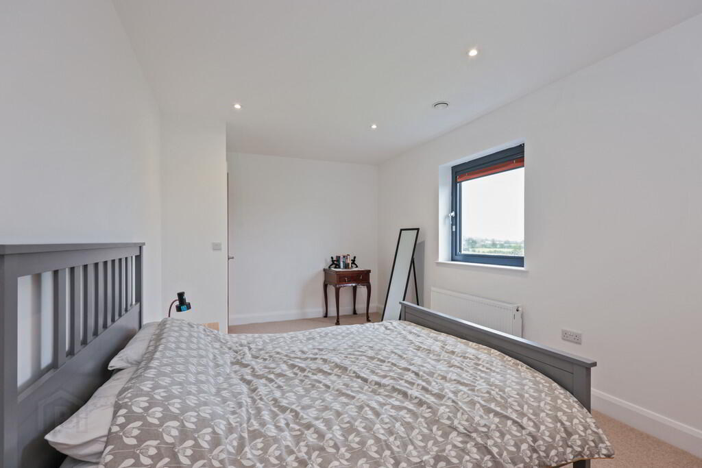 43c Monree Road 30 of 49