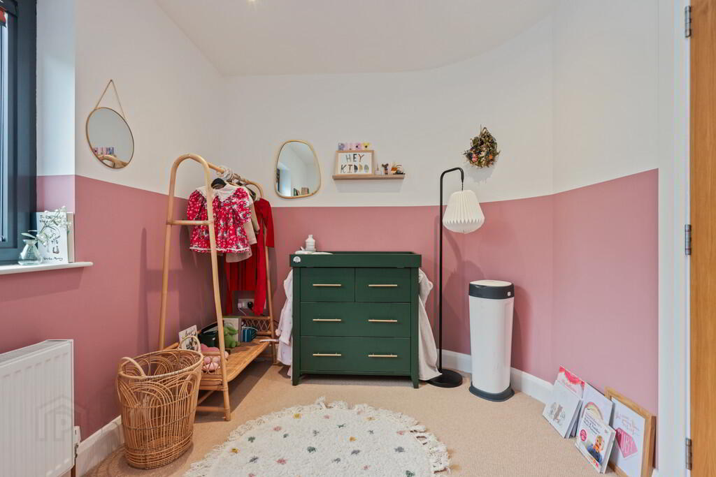 43c Monree Road 28 of 49