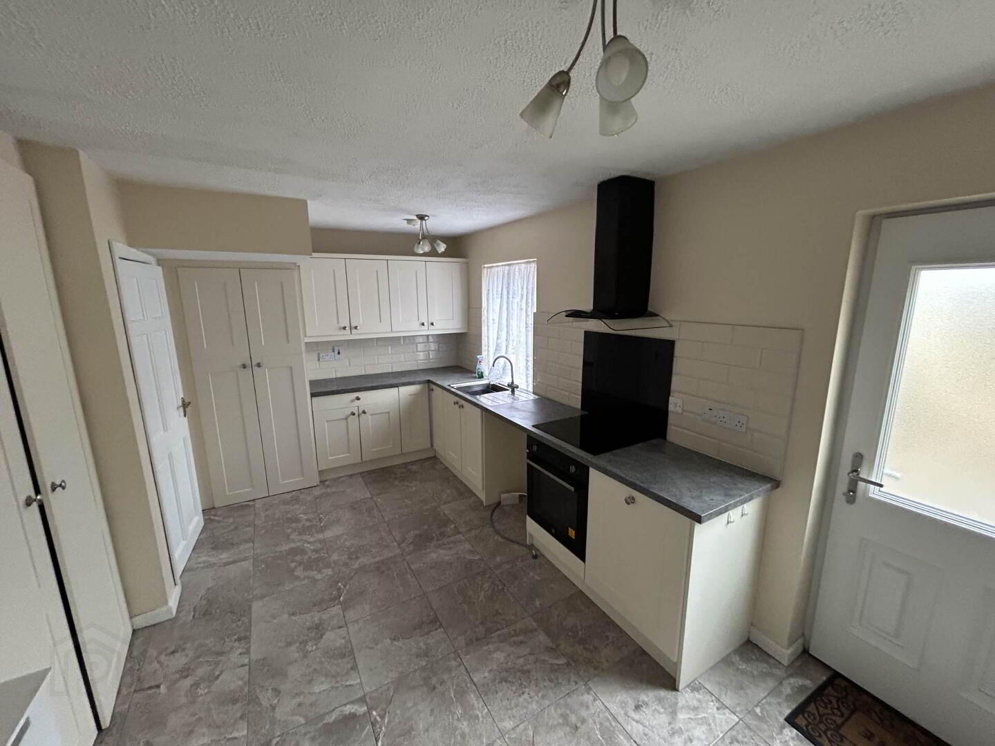 15 Rathbane Terrace 6 of 11