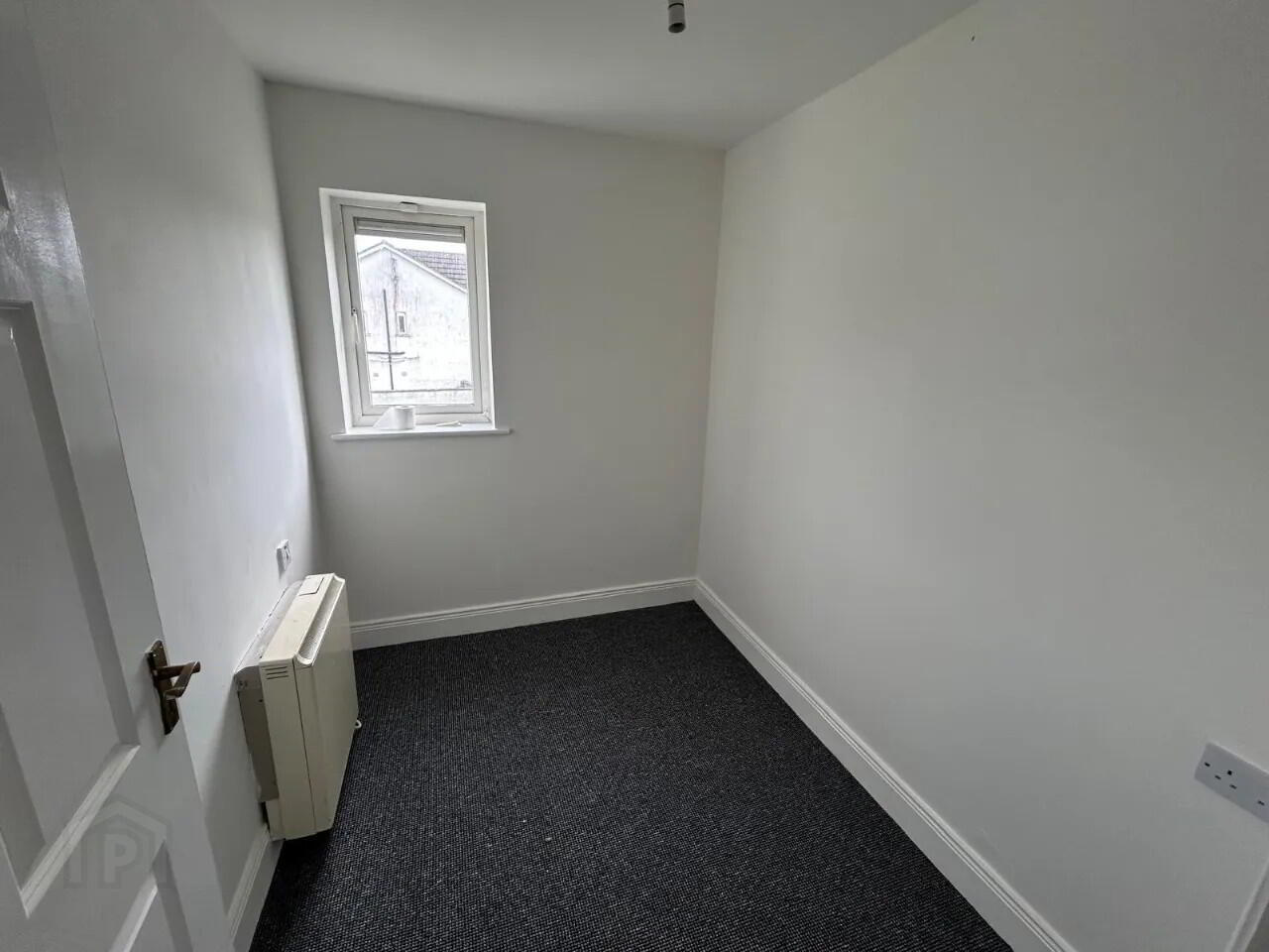 44a Manorfield 8 of 12