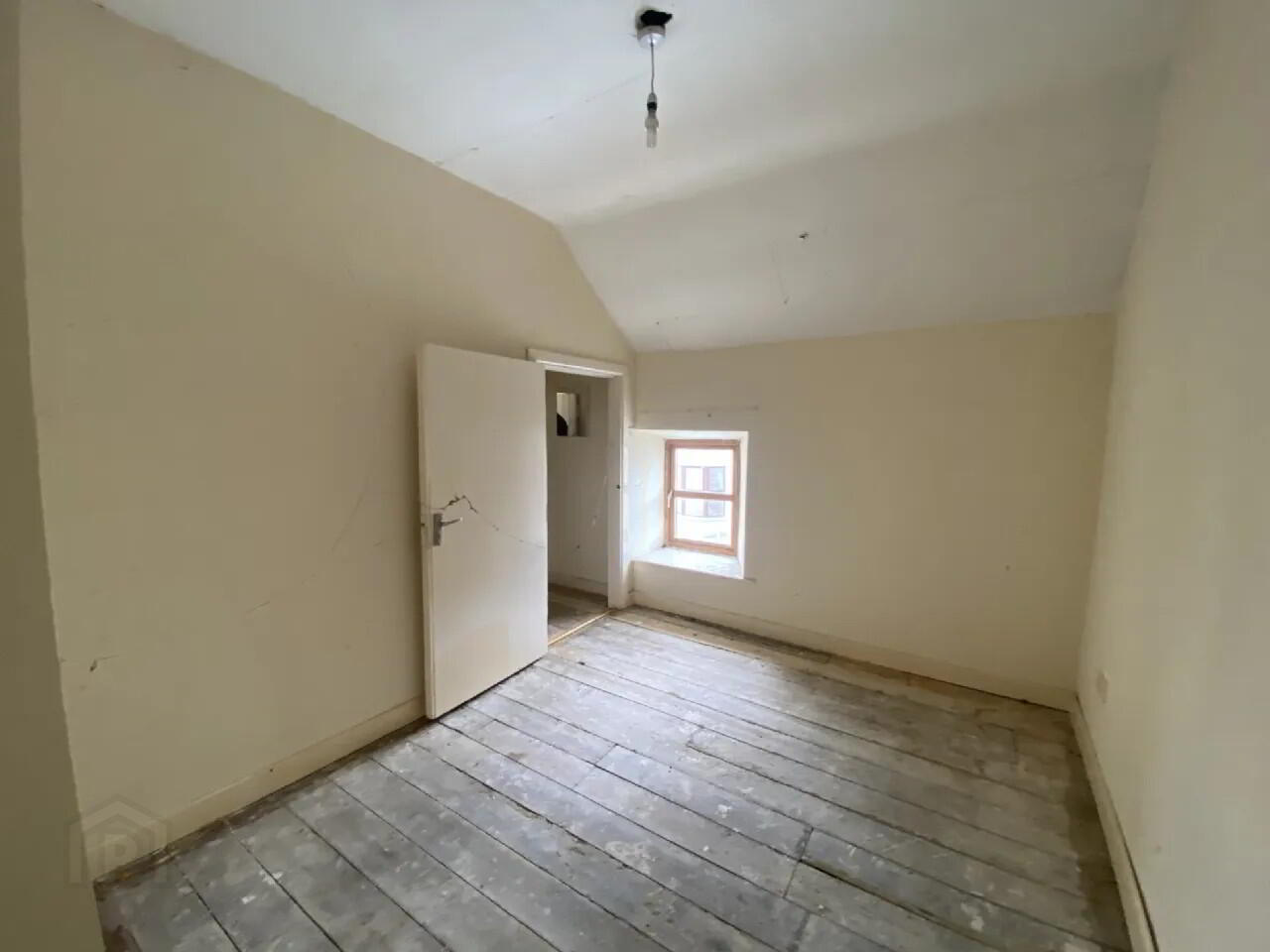 Green St 6 of 9
