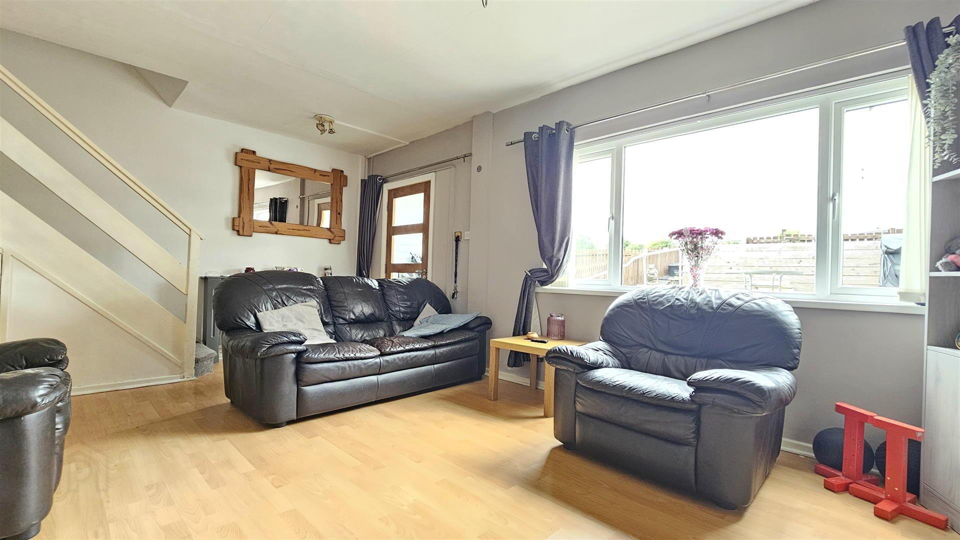 38 Oakwood Road 5 of 15