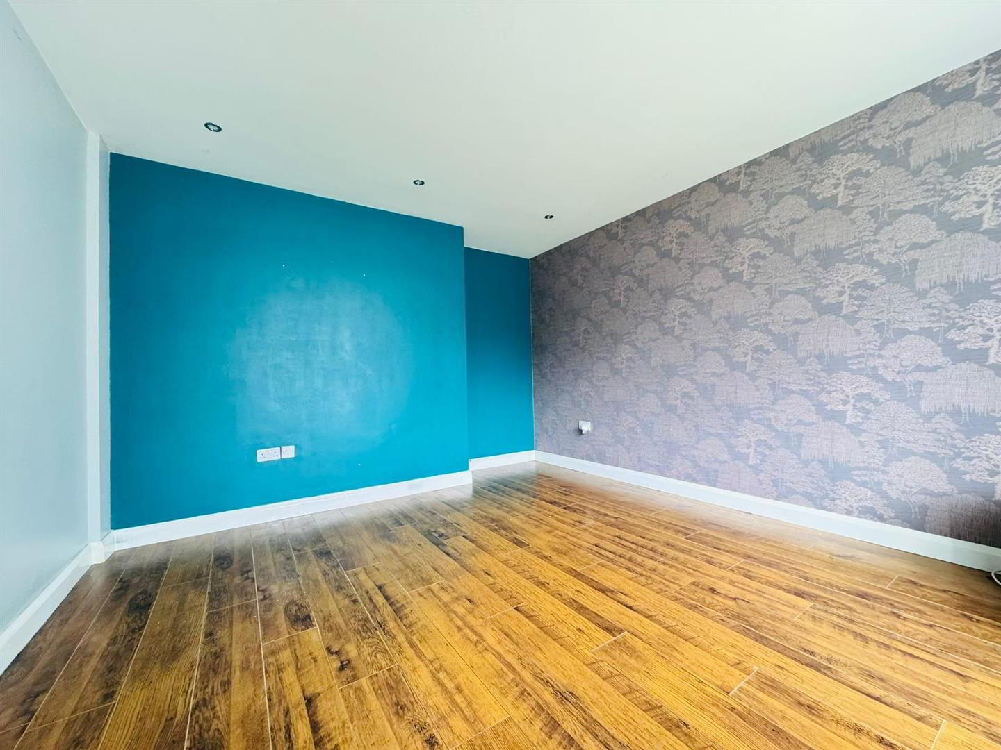 281 Derrycoole Way 3 of 9