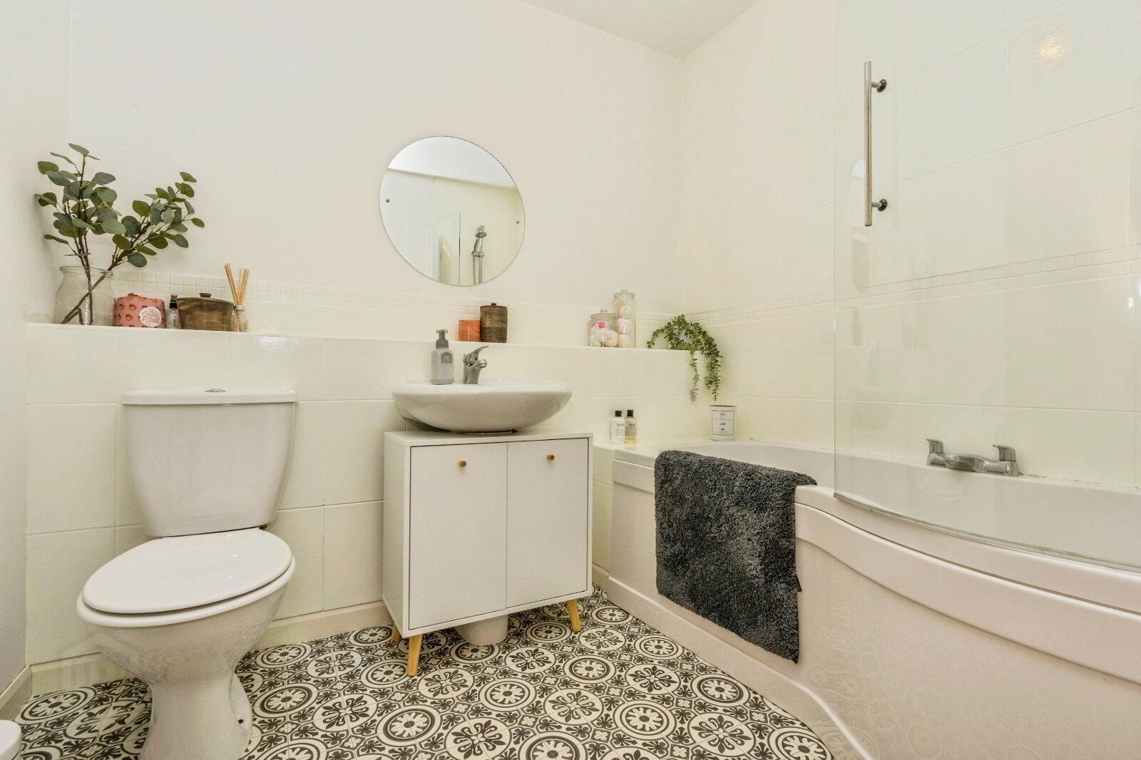39 Killinchy Street 16 of 20