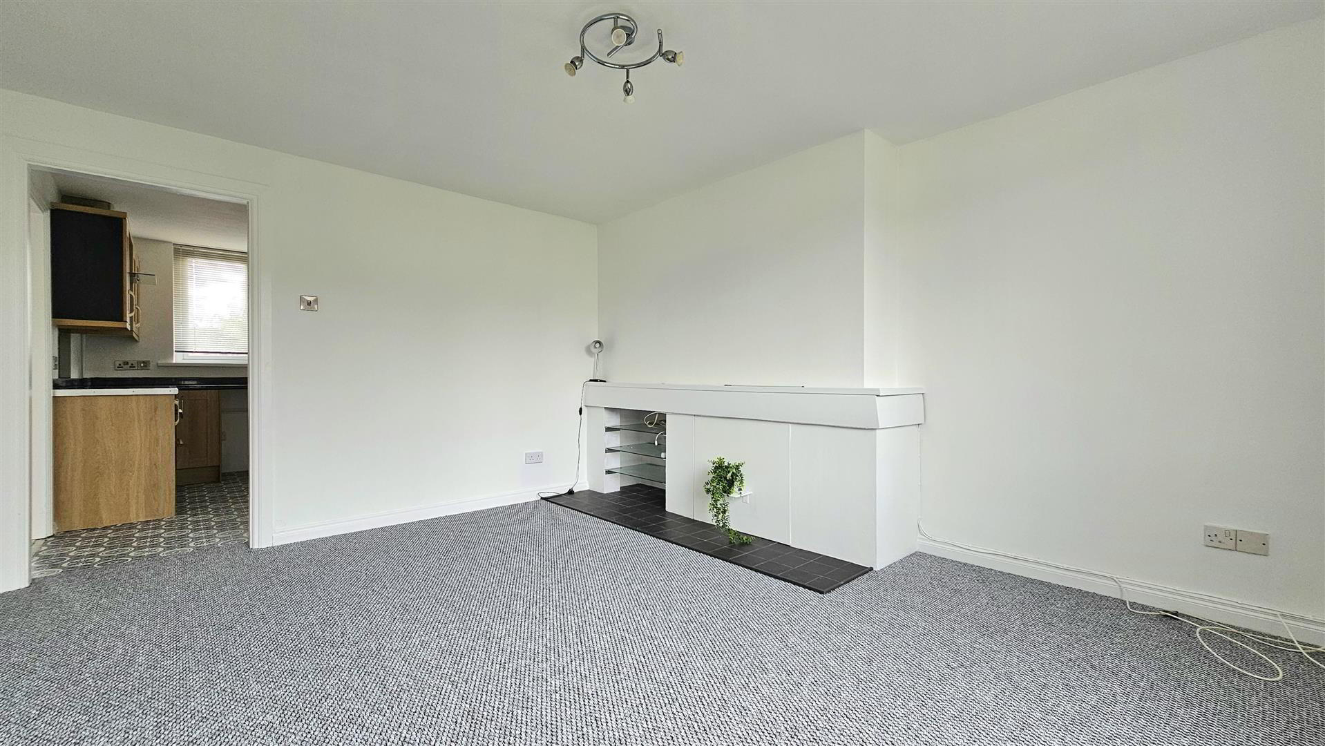 20 Woodburn Avenue 4 of 13