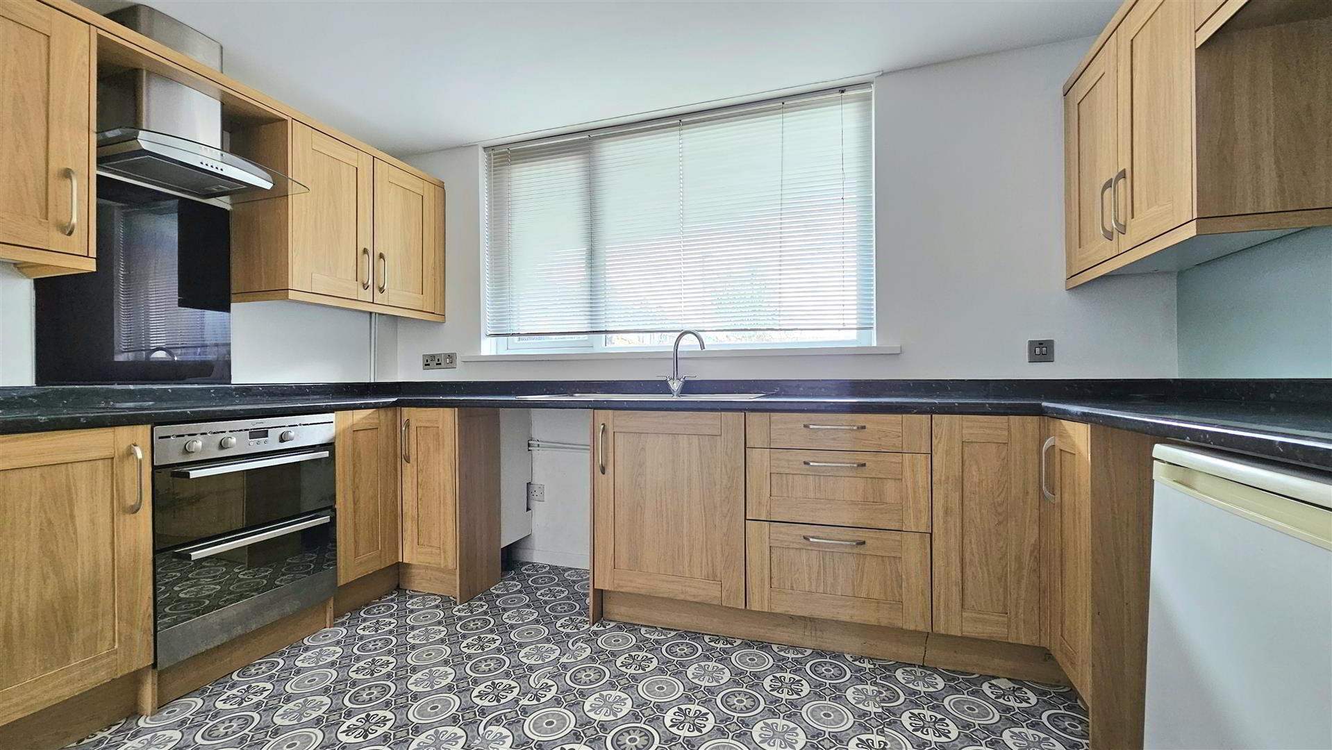 20 Woodburn Avenue 8 of 13