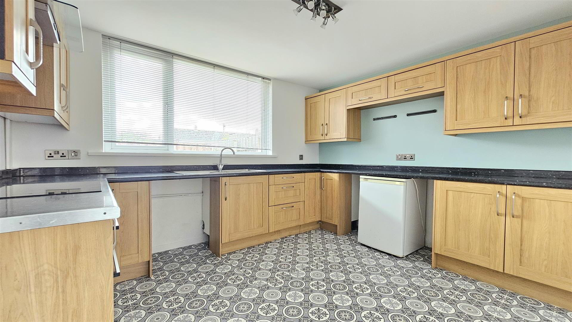 20 Woodburn Avenue 6 of 13