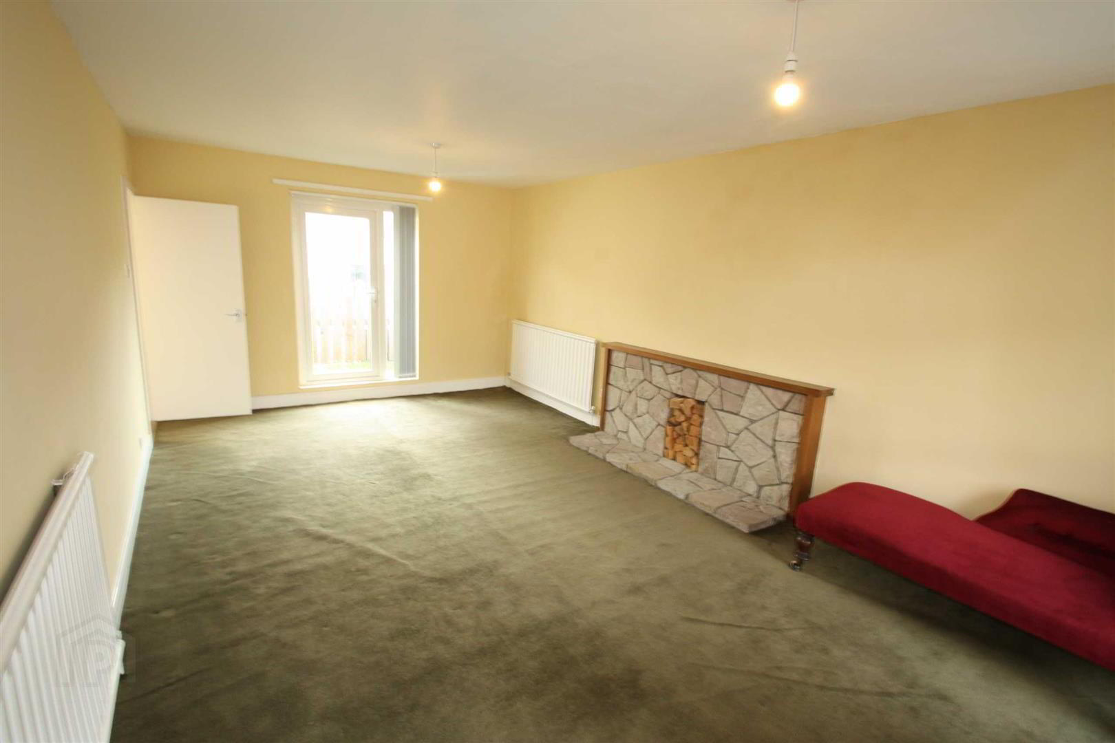 36 &, 38 Dromore Street 10 of 17