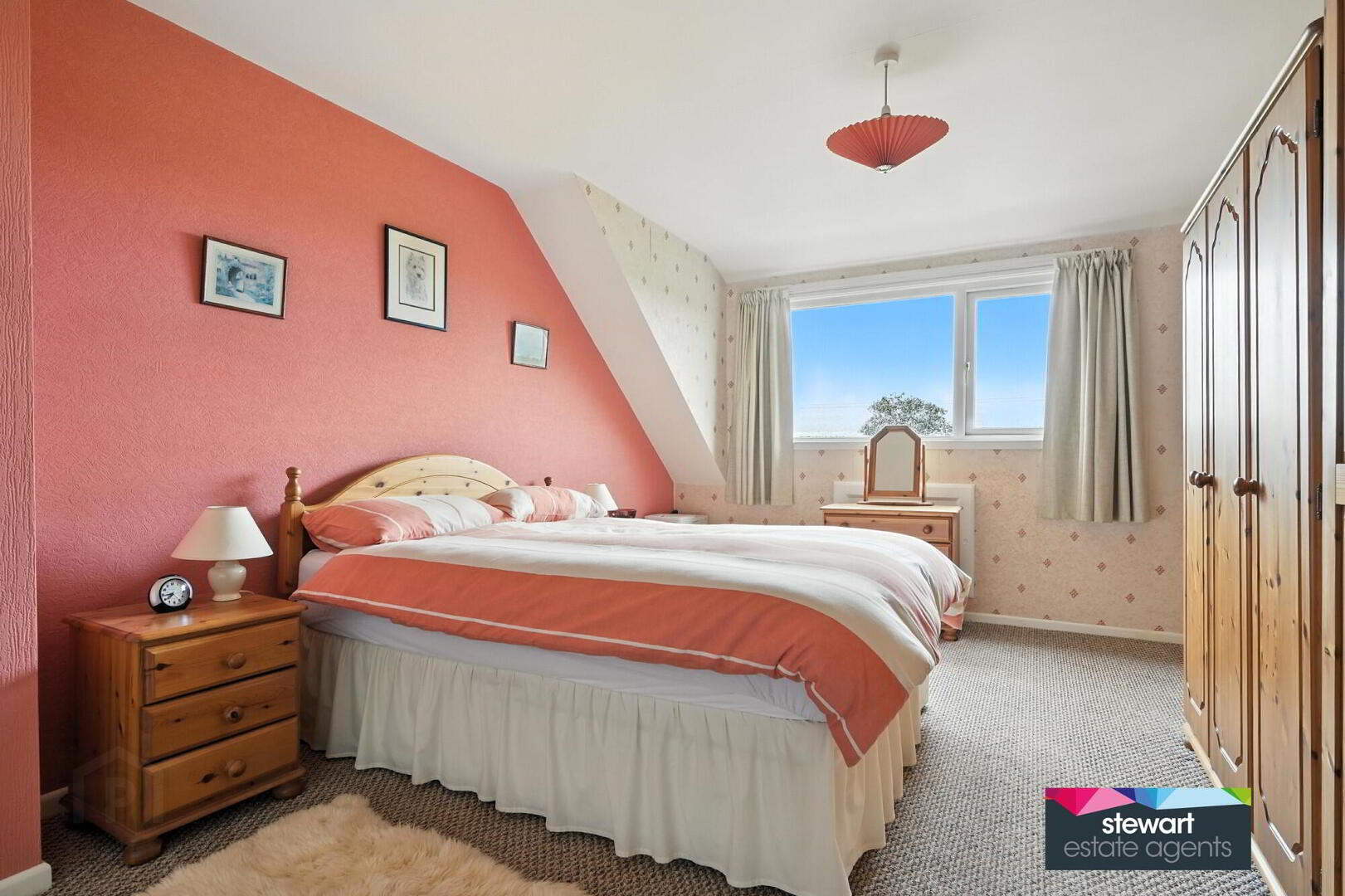 12 Knightsbridge 19 of 24